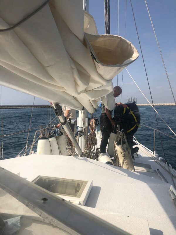 Überführung “Amy 2” von Alicante nach Brest Tag3 6 Vorbereitung