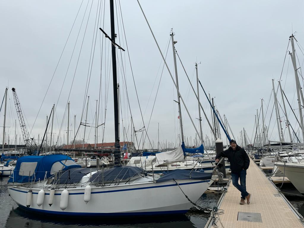 Lorbas - ein Abenteuer beginnt Lorbas und Jörg das Abenteuer kann beginnen