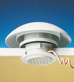 Dachlüfter lichtgrau mit Motor.