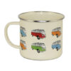 VW Collection Emaille Tasse weiß Die coole Emaille-Tasse mit verschiedenen Bullis im Retrodesign zaubert einen nostalgischen Flair in jeden Küchenschrank.