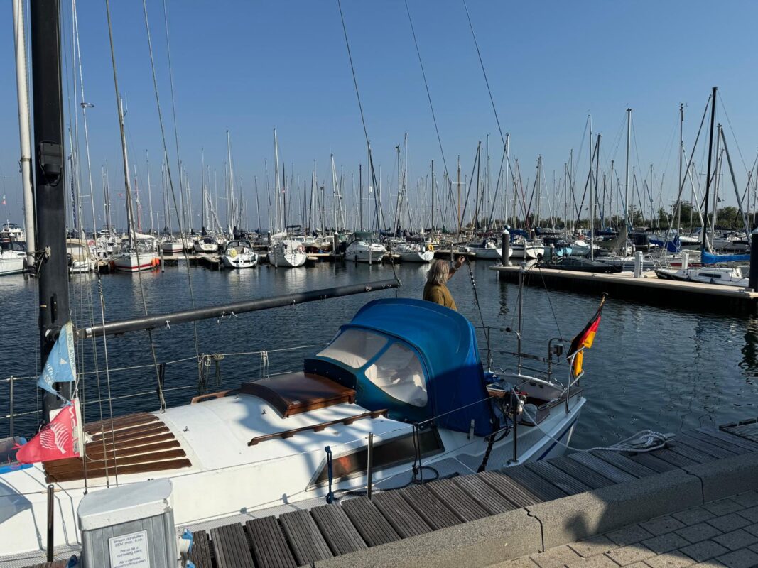 Mast ab !!! Lorbas: Endlich geht es los Lorbas Mast ab 13