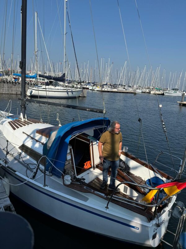 Mast ab !!! Lorbas: Endlich geht es los Lorbas Mast ab 14