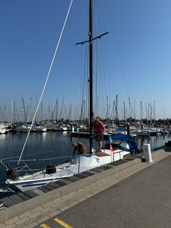 Mast ab !!! Lorbas: Endlich geht es los Lorbas Mast ab 21