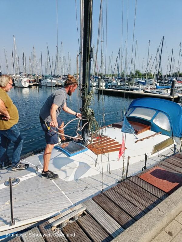 Mast ab !!! Lorbas: Endlich geht es los Lorbas Mast ab 211