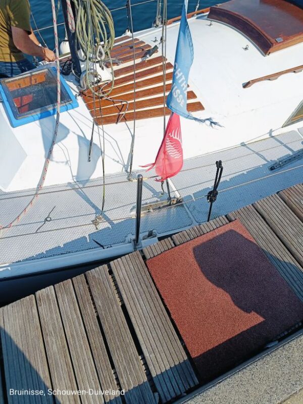 Mast ab !!! Lorbas: Endlich geht es los Lorbas Mast ab 212