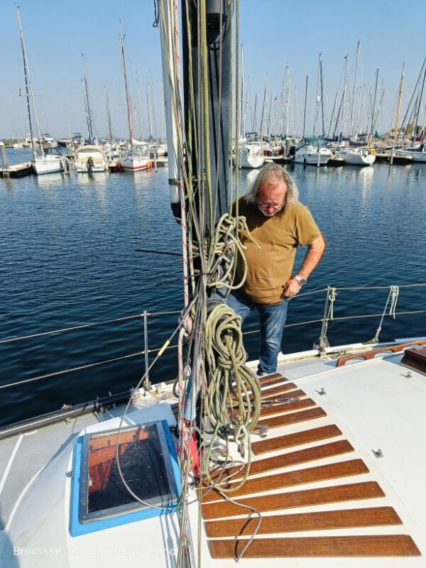 Mast ab !!! Lorbas: Endlich geht es los Lorbas Mast ab 213