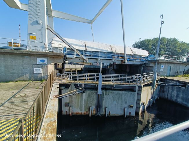 Mast ab !!! Lorbas: Endlich geht es los Lorbas Mast ab 218