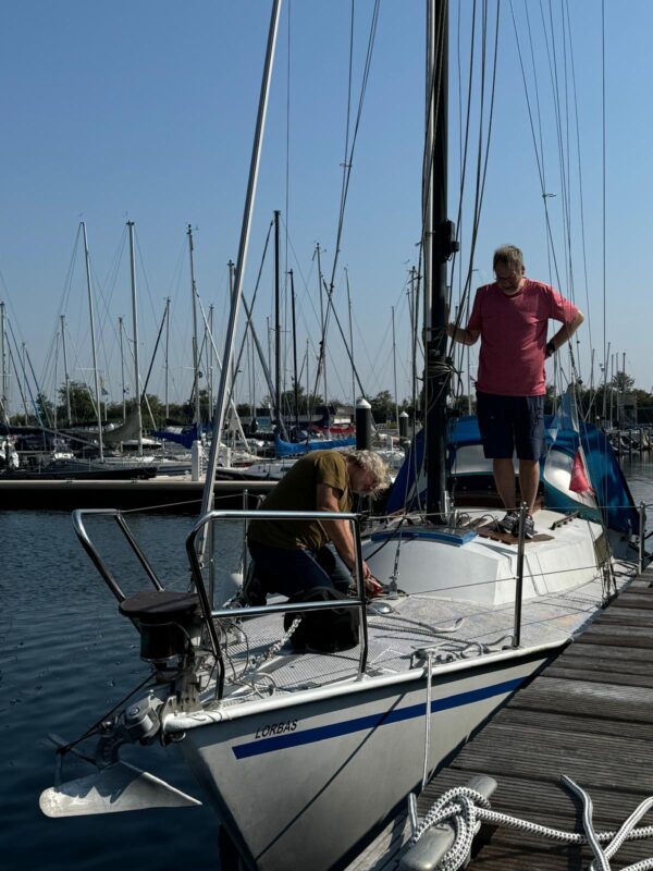 Mast ab !!! Lorbas: Endlich geht es los Lorbas Mast ab 24