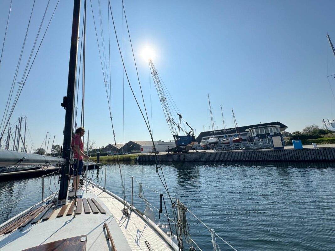 Mast ab !!! Lorbas: Endlich geht es los Lorbas Mast ab 8