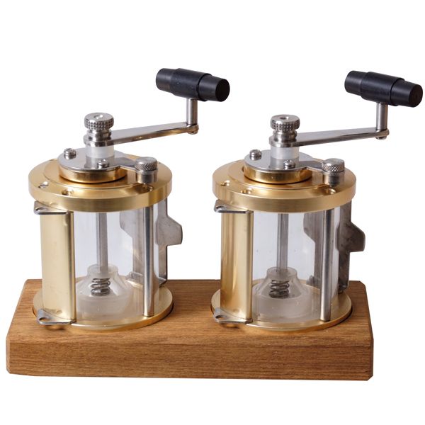 Salz- und Pfeffermühle, D=65mm, H=80mm Salz- und Pfeffermühle, D=65mm, H=80mm