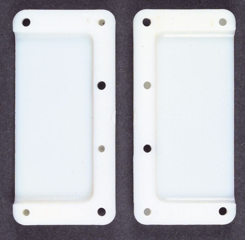 Lattentaschenschutz bis 60mm Latten Weiß mit 6 Schrauben Lattentaschenschutz bis 60mm Latten Weiß mit 6 Schrauben