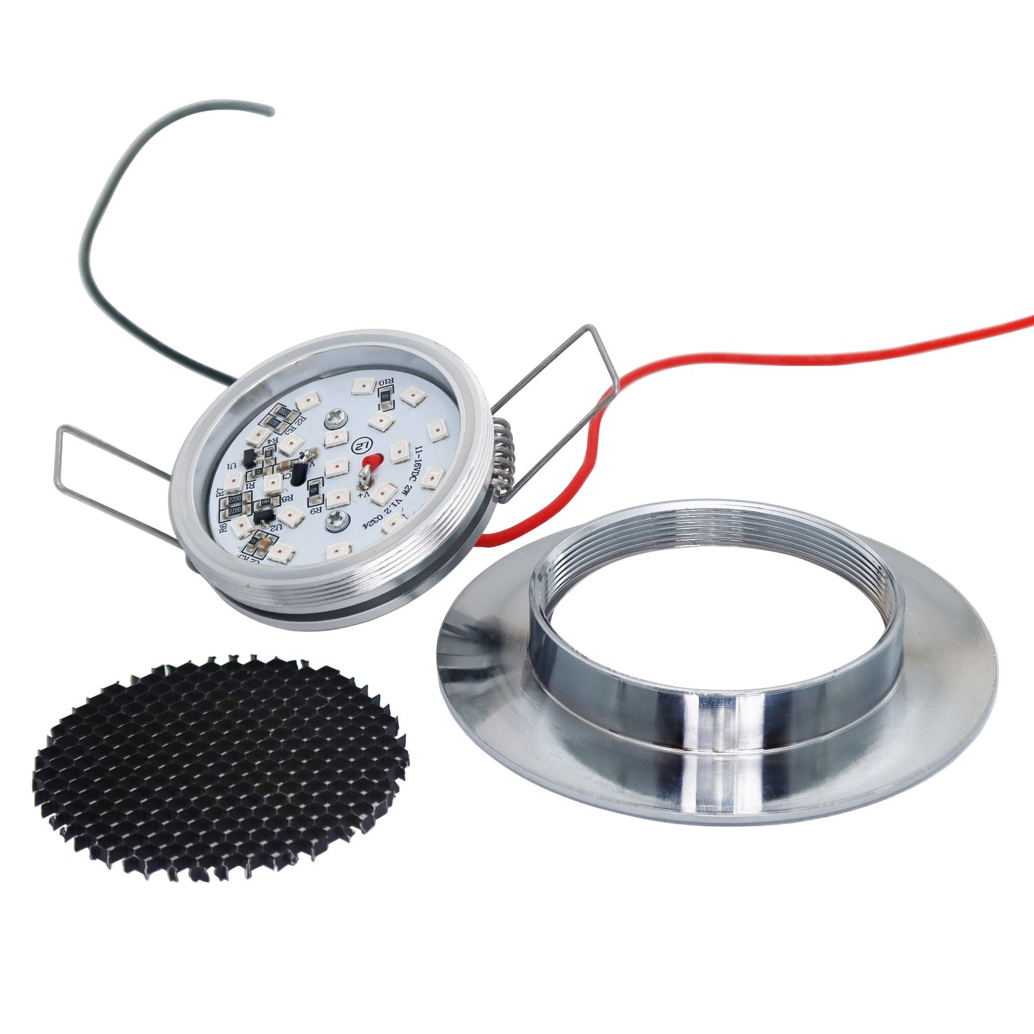 Batsystem Deckenlampe Stella rostfreier Stahl 12V warmweisses Licht Wabenstruktur D=78mm Batsystem Deckenlampe Stella rostfreier Stahl 12V warmweisses Licht Wabenstruktur D=78mm – Bild 2