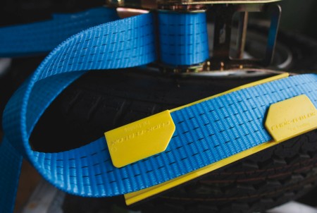 Spanngurt 50mm breit 8m lang mit 2 Spitzhaken Spanngurt 50mm breit 8m lang mit 2 Spitzhaken