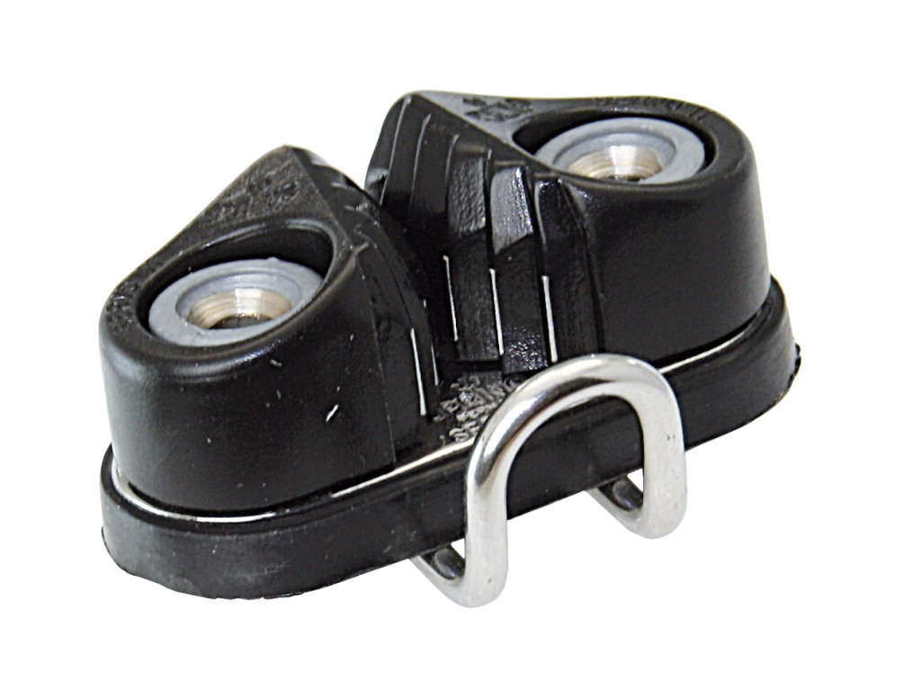 SERVO-Klemme No.44 mit verst.Achse 2mm Platte h=22 SERVO-Klemme No.44 mit verst.Achse 2mm Platte h=22