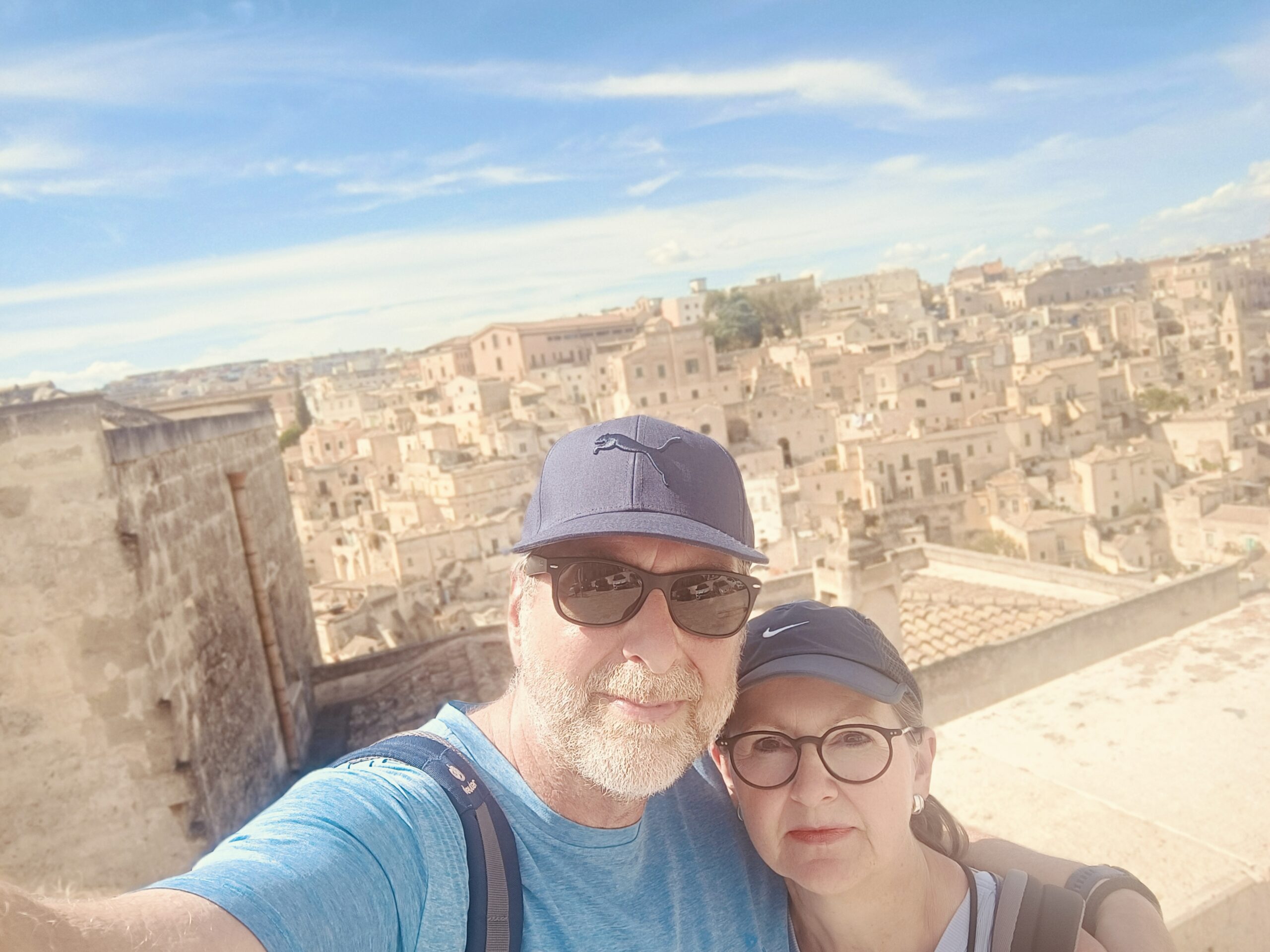 Matera mit dem Wohnmobil – unsere Reise in die Stadt der Sassi, Höhlen und Geschichten Unser Besuch in Matera während unserer Wohnmobilreise durch Süditalien